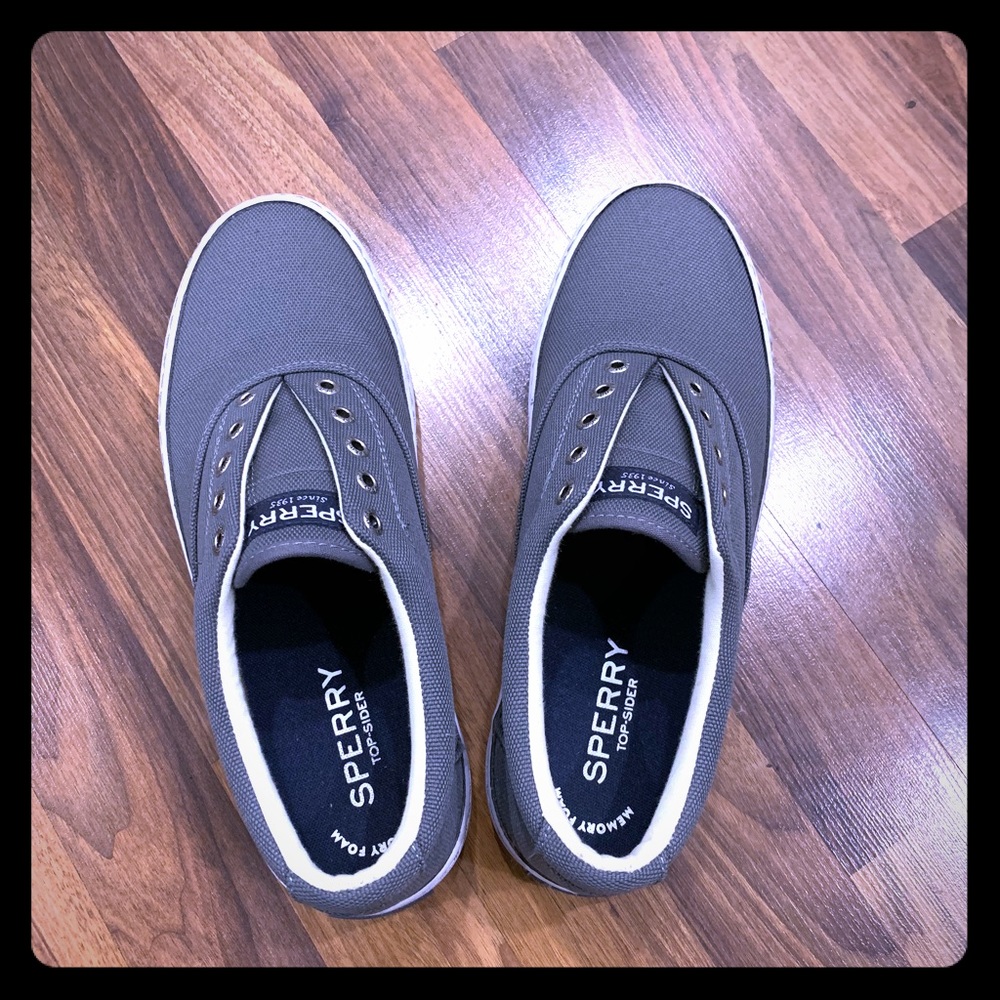 Basically brand new sperry shoes